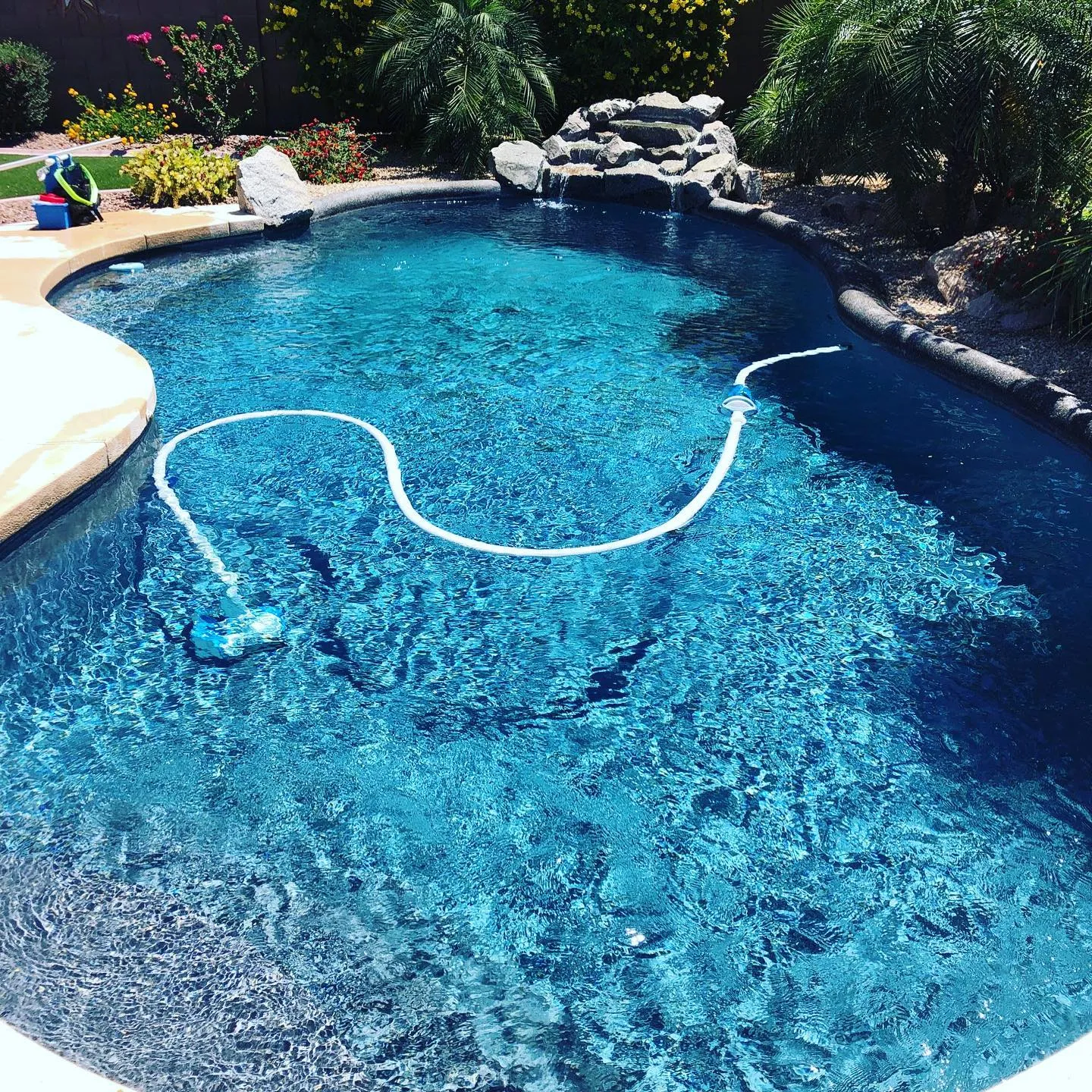 Crystal clear swimming pool in Estrella Mountain Ranch, Goodyear AZ